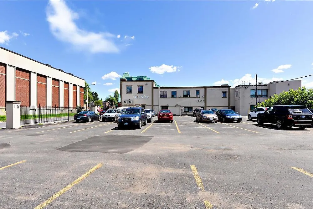 Ottawa Inn Hotel